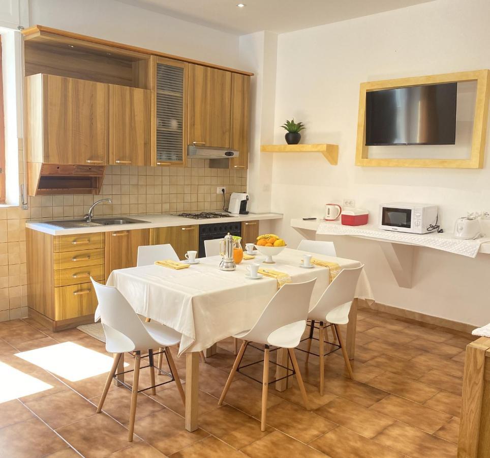 Sunway Apartments Алгеро Екстериор снимка